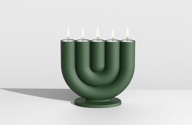 Bijzondere groene kandelaar voor cosmopolitan luxury interieur Bijzondere groene kandelaar voor cosmopolitan luxury interieur